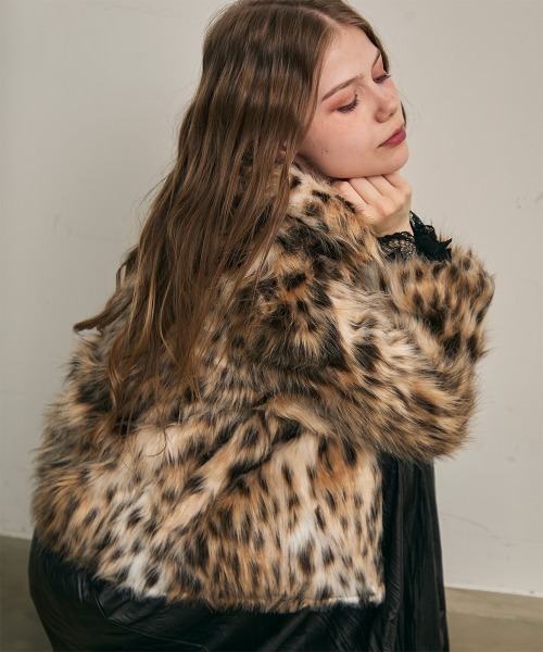 Clum(クルム)の「レオパードエコファーブルゾン(その他アウター・レディース・ベージュ系・SMALL/MEDIUM)」の14枚目の写真