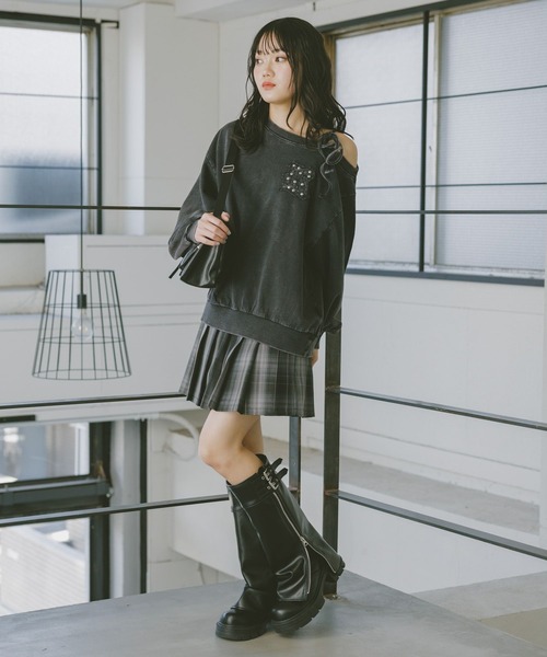 repipi armario(レピピ アルマリオ)の「ハイウエストプリーツスカート(スカート・キッズ・チャコールグレー/ブルー/ブラック・SMALL/MEDIUM/LARGE)」の6枚目の写真