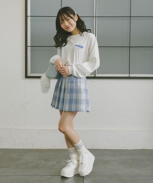 repipi armario(レピピ アルマリオ)の「ハイウエストプリーツスカート(スカート・キッズ・チャコールグレー/ブルー/ブラック・SMALL/MEDIUM/LARGE)」の16枚目の写真