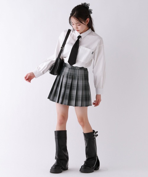 repipi armario(レピピ アルマリオ)の「ハイウエストプリーツスカート(スカート・キッズ・チャコールグレー/ブルー/ブラック・SMALL/MEDIUM/LARGE)」の18枚目の写真