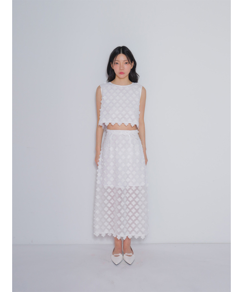 BOMNAL BOUTIQUE(ボムナルブティック)の「クロエ ロングスカート _ ホワイト(スカート・レディース・その他・SMALL/MEDIUM)」の2枚目の写真