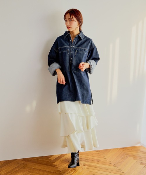 mysty woman（ミスティウーマン）の「ライトオンスデニムシャツ　659091（シャツ/ブラウス・レディース・インディゴブルー/ブルー・FREE）」の6枚目の写真