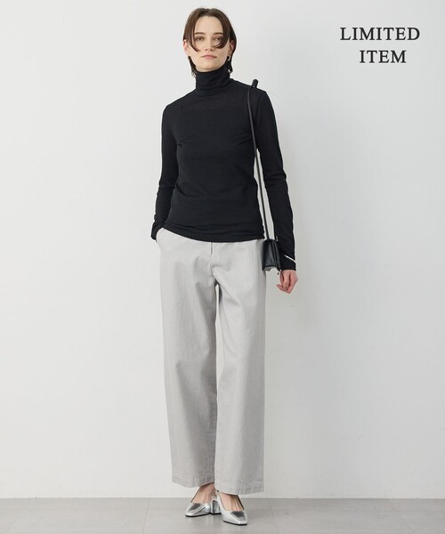 ICB（アイシービー）の「【WEB限定】 コットンレーシージャガード ハイネックカットソー（Tシャツ/カットソー・レディース・アイボリー系/ブラック系・X-SMALL/SMALL/MEDIUM）」の10枚目の写真