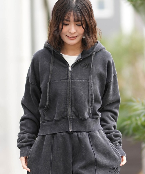 DC(ディーシー)の「DC/ディーシー 26 WS HIDDEN SHORT ZH LZH261309(パーカー・レディース・ライトブルー/スミクロ/ライトピンク・M)」の2枚目の写真