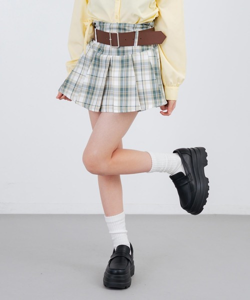 ANAP GiRL(アナップガール)の「ベルト付プリーツチェック柄スカート(スカート・キッズ・パープル/ネイビー/グリーン・S/XS/M)」の4枚目の写真