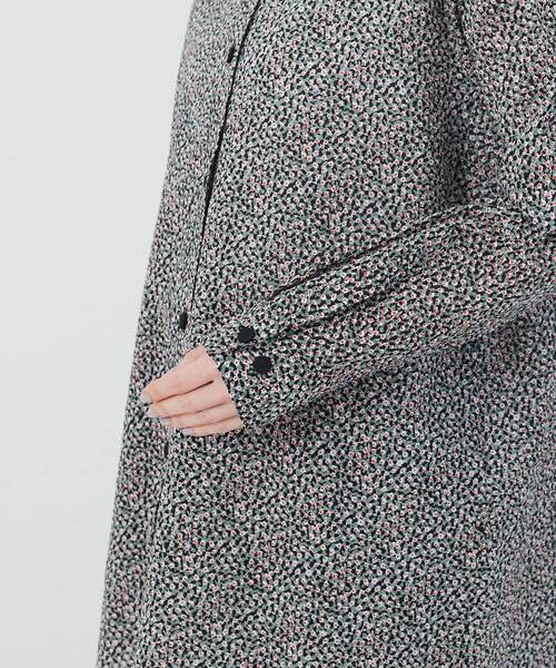 conges payes ADIEU TRISTESSE(コンジェ ペイエ アデュートリステス)の「フラワープリントポケット付きシャツ(シャツ/ブラウス・レディース・ブラック系その他・38)」の12枚目の写真