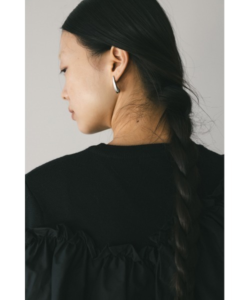 STYLEMIXER(スタイルミキサー)の「アシンメトリーフリルニットトップ(ニット/セーター・レディース・ホワイト/ネイビー/ブラック・FREE)」の10枚目の写真