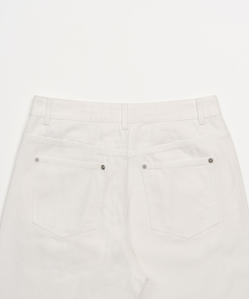 TOFFEE(トフィー)の「ディープカーブデニムパンツ (ホワイト)(デニムパンツ・メンズ・その他・SMALL/MEDIUM/LARGE/X-LARGE)」の7枚目の写真