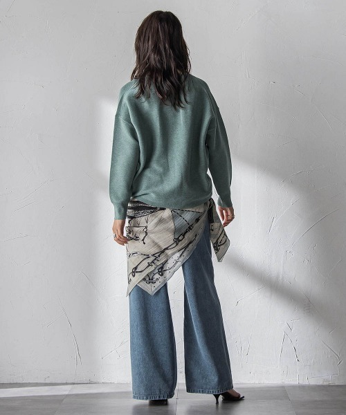 MAYSON GREY(メイソングレイ)の「Vネックラメガーターニットプルオーバー≪手洗い可能≫(ニット/セーター・レディース・オフホワイト/ライトグレー/グリーン・M)」の15枚目の写真