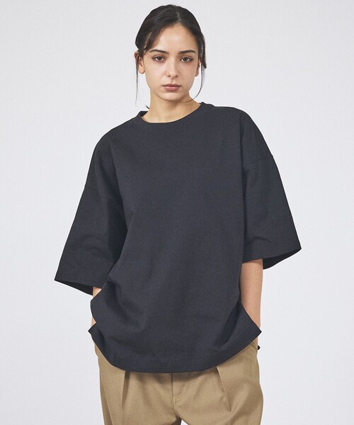 FORTUNA HOMME(フォルトゥナオム)の「【FORTUNA/フォルトゥナ】ClassicT-BackTee/クラシックティーバックTシャツ/ユニセックス/【WEB限定】(Tシャツ/カットソー・メンズ・グレイッシュベージュ/ブラック/ホワイト・L/M)」の2枚目の写真
