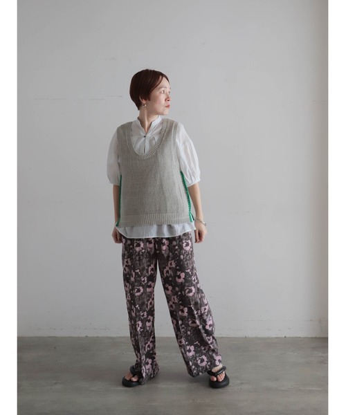 FIL DE FER（フィルデフェール）の「【予約】綿麻透かし編み ライン刺繍ベスト（ベスト・レディース・キナリ/チャコールグレー・FREE）」の6枚目の写真