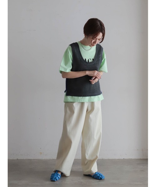 FIL DE FER（フィルデフェール）の「【予約】綿麻透かし編み ライン刺繍ベスト（ベスト・レディース・キナリ/チャコールグレー・FREE）」の15枚目の写真