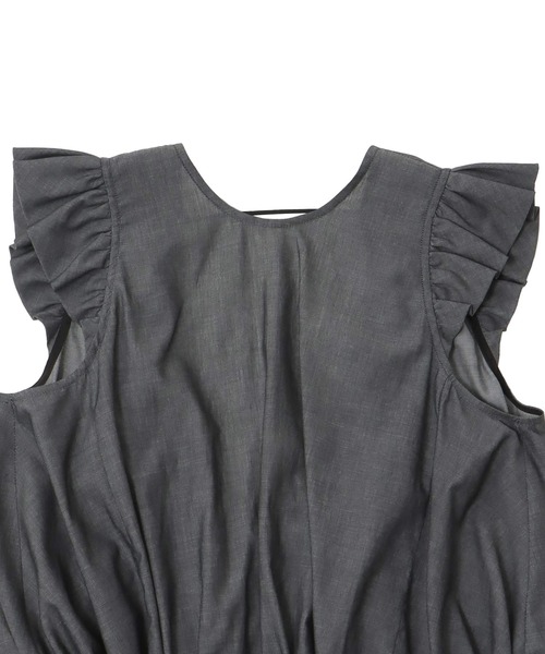 DRESSLAVE(ドレスレイブ)の「raffle bubble blouse(ラッフルバブルブラウス)(シャツ/ブラウス・レディース・ブラック/ネイビー・38)」の12枚目の写真