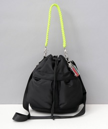 cheek（BAG）（チーク）の「撥水 2WAY ショルダートート 巾着 ヘルメット パフバッグ パディングバッグ（ショルダーバッグ）」