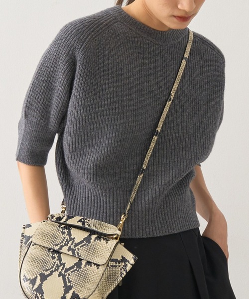 DESIGNWORKS（デザインワークス）の「ウールカシミヤショートスリーブニット（ニット/セーター・レディース・キャメル・38）」の4枚目の写真