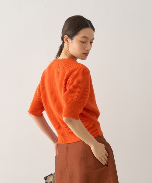DESIGNWORKS（デザインワークス）の「ウールカシミヤショートスリーブニット（ニット/セーター・レディース・キャメル・38）」の17枚目の写真