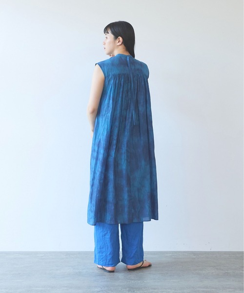 yuni(ユニ )の「100/1cotton cupla diffused dye 2way gather shirt one-piece(ワンピース・レディース・ピンク/ブルー・FREE)」の16枚目の写真