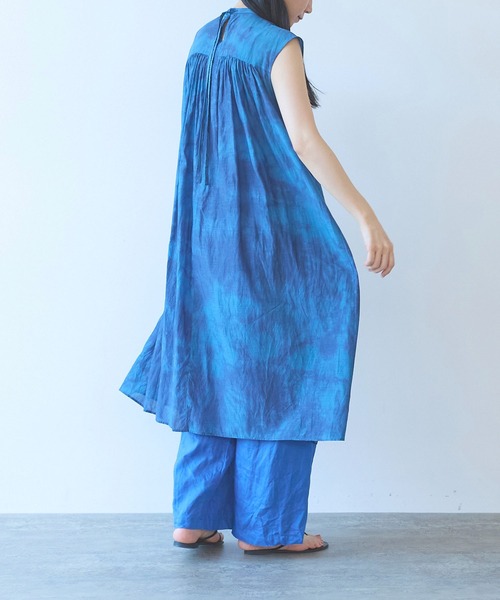 yuni(ユニ )の「100/1cotton cupla diffused dye 2way gather shirt one-piece(ワンピース・レディース・ピンク/ブルー・FREE)」の19枚目の写真