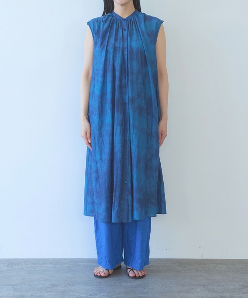 yuni(ユニ )の「100/1cotton cupla diffused dye 2way gather shirt one-piece(ワンピース・レディース・ピンク/ブルー・FREE)」の17枚目の写真
