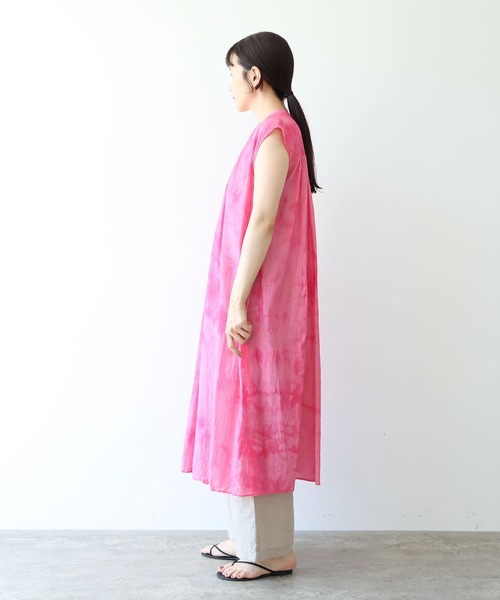 yuni(ユニ )の「100/1cotton cupla diffused dye 2way gather shirt one-piece(ワンピース・レディース・ピンク/ブルー・FREE)」の4枚目の写真