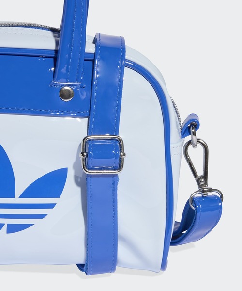 adidas(アディダス)の「adidas/アディダス アディカラー ミニボウリングバッグ 配色 バイカラー パイピング 2way エナメルバッグ 秋 秋服 2026年秋冬(ショルダーバッグ・レディース・ベージュ/ブルー/ブラック/インディゴブルー・FREE)」の13枚目の写真