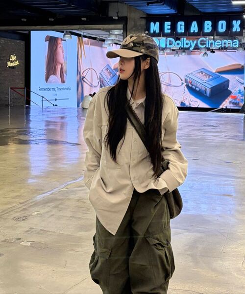 WMC(ダブリューエムシー)の「ダブルポケットワークシャツ_IVORY(シャツ/ブラウス・メンズ・アイボリー・L/M/XL)」の3枚目の写真