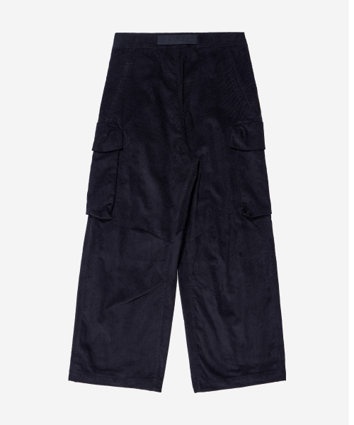 KALAPATTHAR(カラパタール)の「WIDE CORDUROY BELTED CARGO POCKET PANTS - BLACK(その他パンツ・メンズ・その他・MEDIUM/LARGE)」の3枚目の写真