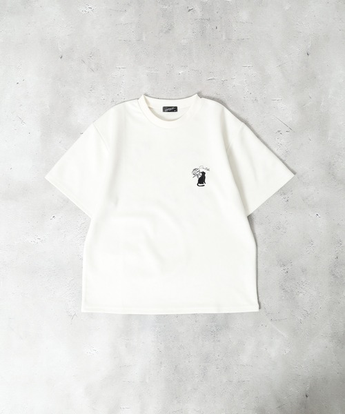 FUNALIVE(ファンアライブ)の「スウェードタッチダンボール ネコバラ刺繍 半袖Tシャツ(Tシャツ/カットソー・メンズ・ブラック/オフホワイト/グレー・M/L)」の4枚目の写真