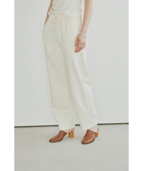Muel Chic(ミュエルシック)の「Mild sweat pants マイルドスウェットパンツ(スウェットパンツ・レディース・ネイビー/グレー/アイボリー/ブラック・MEDIUM/SMALL)」の10枚目の写真