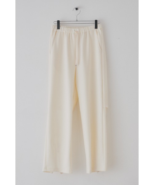 Muel Chic(ミュエルシック)の「Mild sweat pants マイルドスウェットパンツ(スウェットパンツ・レディース・ネイビー/グレー/アイボリー/ブラック・MEDIUM/SMALL)」の5枚目の写真