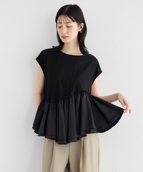 YECCA VECCA(イェッカヴェッカ)の「アシメペプラムカットソー(Tシャツ/カットソー・レディース・ブラック/その他7/オフホワイト・FREE)」の3枚目の写真