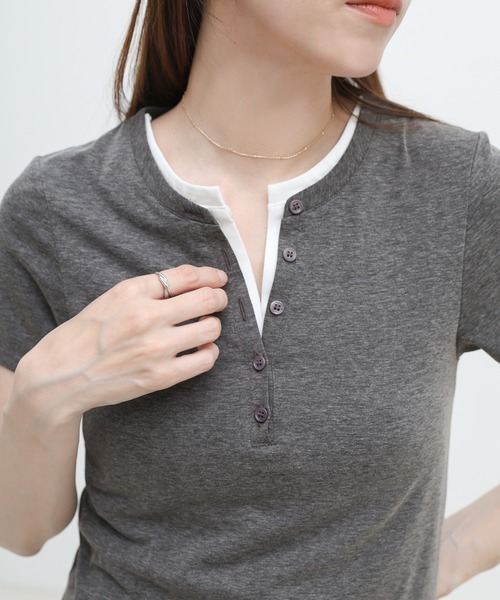 select MOCA(セレクトモカ)の「レイヤードライクヘンリーネックTシャツ(Tシャツ/カットソー・レディース・グレー/ブラウン/ブラック・FREE)」の10枚目の写真