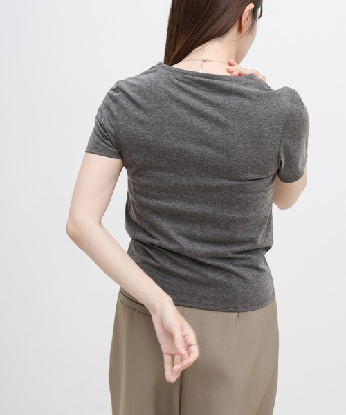 select MOCA(セレクトモカ)の「レイヤードライクヘンリーネックTシャツ(Tシャツ/カットソー・レディース・グレー/ブラウン/ブラック・FREE)」の11枚目の写真