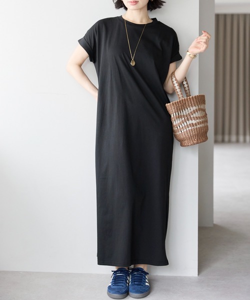 r.（アールドット）の「【接触冷感・UVカット・吸水速乾機能付き】バックオープンワンピース（ワンピース・レディース・キャメル/チャコールグレー/ブルー/ブラック・FREE）」の13枚目の写真