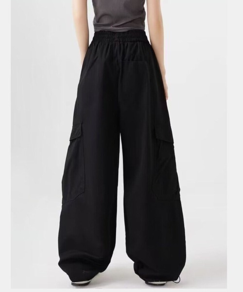 Beststore(ベストストア)の「ドロスト付き ワイドカーゴパンツ(カーゴパンツ・レディース・ブラック/アイボリー/オリーブ・L/M)」の7枚目の写真