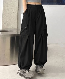 タックカーブカーゴパンツ