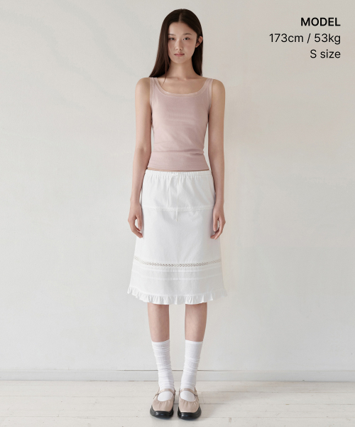MUSINSA STANDARD WOMAN（ムシンサスタンダードウーマン）の「ウィメンズポプリンレーストリムニーレングススカート[ホワイト]（スカート・レディース・その他・X-SMALL/SMALL/MEDIUM/LARGE）」の2枚目の写真
