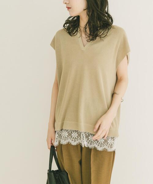 ITEMS URBANRESEARCH(アイテムズ アーバンリサーチ)の「ニットドッキングヘムレース(ニット/セーター・レディース・ベージュ/ブラウン/ブラック・FREE)」の3枚目の写真