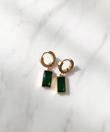 レクタングルグリーンビジューピアス