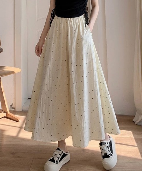 mielu(ミエル)の「ウエストゴムドットフレアパンツ(その他パンツ・レディース・ブルー/ベージュ/ブラック/ホワイト・LARGE/MEDIUM)」の17枚目の写真