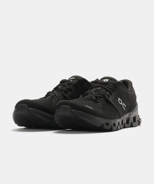 On(オン)の「On Cloud X 4 3ME30040106(スニーカー・メンズ・ブラック・26cm/26.5cm/27cm/27.5cm/28cm/28.5cm/25.5cm)」の7枚目の写真