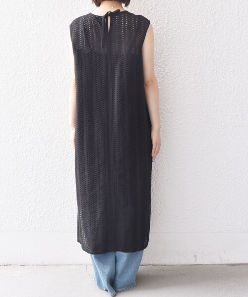 SHIPS Colors(シップス カラーズ)の「SHIPS Colors:〈手洗い可能〉クロシェ ストライプ レース ワンピース(ワンピース・レディース・ブラック/ベージュ・ONE SIZE)」の9枚目の写真