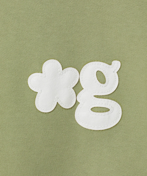 GRUNDEN（グルンデン）の「LEATHER PATCH SWEATSHIRT (VINTAGE GREEN)（スウェット・レディース・その他・OS）」の2枚目の写真