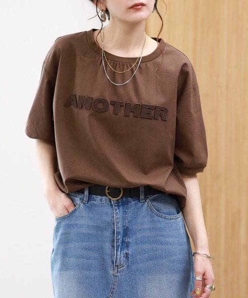 EGLANTINE(エグランティーヌ)の「EGLANTINE リネンミックス 立体ロゴギャザーカットソー 半袖(Tシャツ/カットソー・レディース・ブラウン/オレンジ/アイボリー・38)」の19枚目の写真