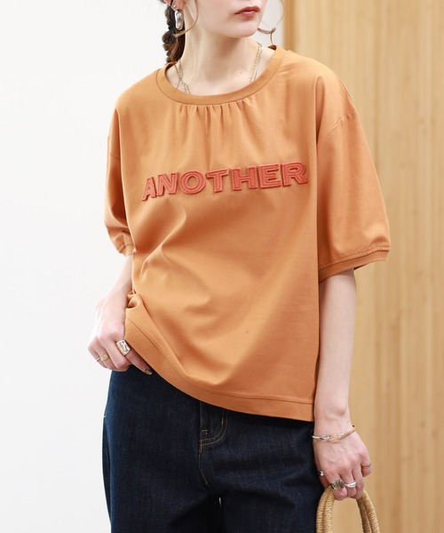 EGLANTINE(エグランティーヌ)の「EGLANTINE リネンミックス 立体ロゴギャザーカットソー 半袖(Tシャツ/カットソー・レディース・ブラウン/オレンジ/アイボリー・38)」の14枚目の写真