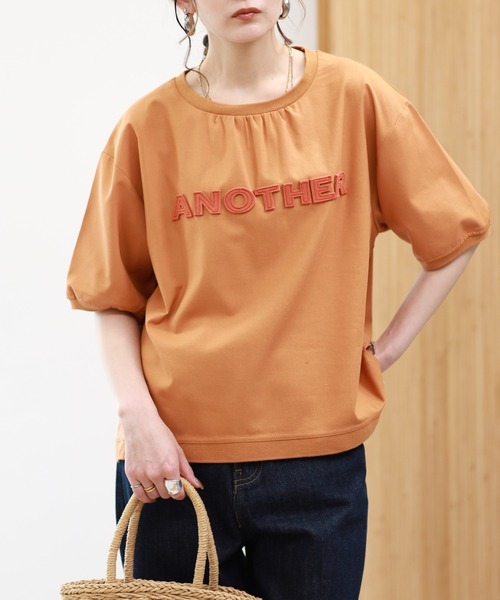 EGLANTINE(エグランティーヌ)の「EGLANTINE リネンミックス 立体ロゴギャザーカットソー 半袖(Tシャツ/カットソー・レディース・ブラウン/オレンジ/アイボリー・38)」の17枚目の写真