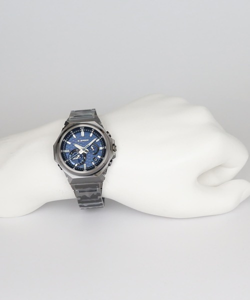G-SHOCK(ジーショック)の「G-STEEL(Gスチール) / SLEEK STYLE / GST-B1000BD-2AJF(アナログ腕時計・メンズ・ネイビー・FREE)」の20枚目の写真