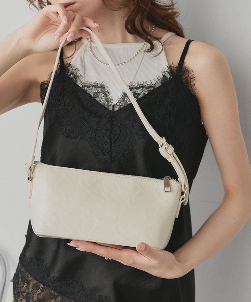 ad thie(アドティエ)の「パステルカラー 2way ショルダーバッグ(ショルダーバッグ・レディース・ピンク/ブラック/ライトブルー/アイボリー・FREE)」の3枚目の写真