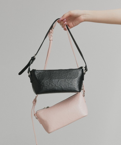 ad thie(アドティエ)の「パステルカラー 2way ショルダーバッグ(ショルダーバッグ・レディース・ピンク/ブラック/ライトブルー/アイボリー・FREE)」の2枚目の写真