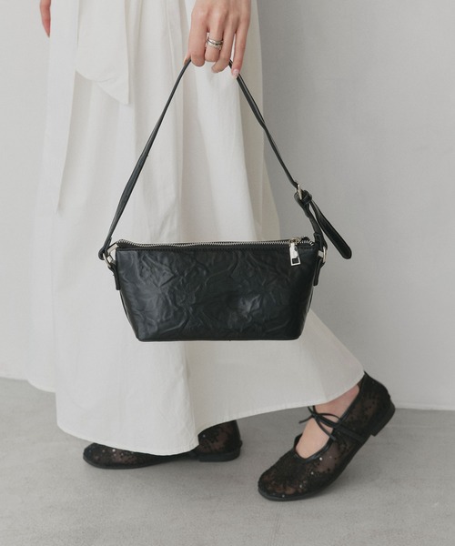 ad thie(アドティエ)の「パステルカラー 2way ショルダーバッグ(ショルダーバッグ・レディース・ピンク/ブラック/ライトブルー/アイボリー・FREE)」の6枚目の写真